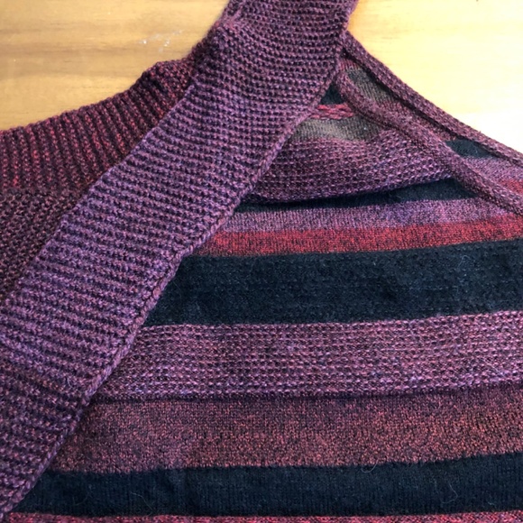 Sarah Pacini Burgundy and Black Off-the-Shoulder Sweater - Picture 3 of 8